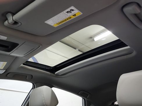 Certified 2023 Acura Integra image 24