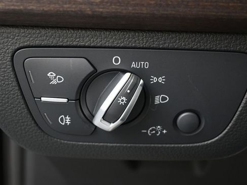 Certified 2025 Audi Q5 2.0T Premium Plus w/ Premium Plus Package image 24