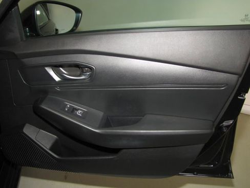 Used 2024 Honda Accord LX image 19