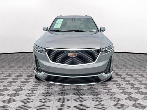 Certified 2024 Cadillac XT6 Luxury FWD image 2