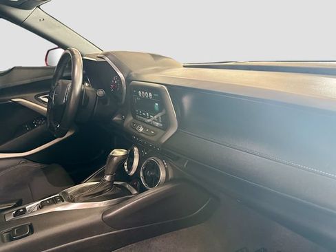 Used 2017 Chevrolet Camaro SS RWD image 23