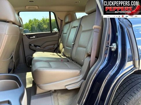 Used 2017 GMC Yukon SLE w/ SLE Value Package AWD/4WD image 19