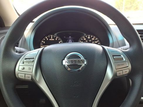 Used 2016 Nissan Altima 2.5 S w/ Power Driver Seat Package FWD image 21