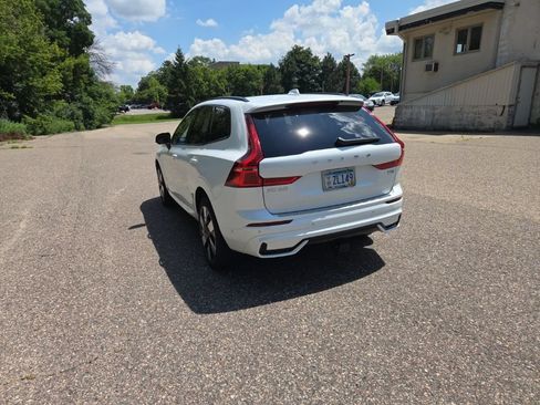 Used 2025 Volvo XC60 T8 Plus w/ Protection Package Premier AWD/4WD image 8