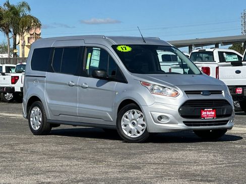 Certified 2017 Ford Transit Connect XLT image 2