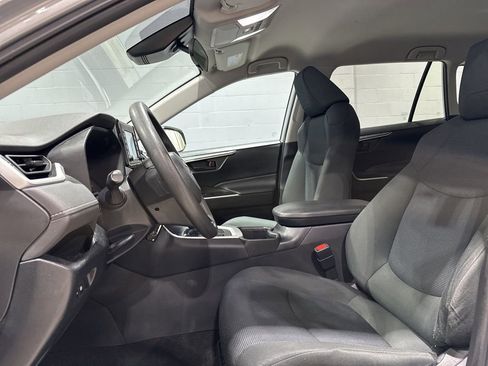 Certified 2022 Toyota RAV4 LE image 13