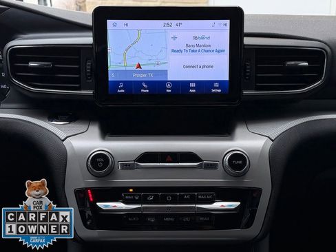 Used 2023 Ford Explorer XLT w/ Equipment Group 202A image 13