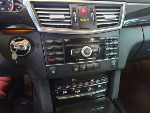 Used 2011 Mercedes-Benz E 350 Sedan image 21