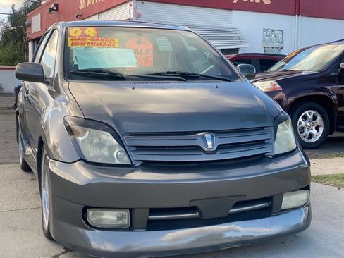 Used 2004 Scion xA image 2