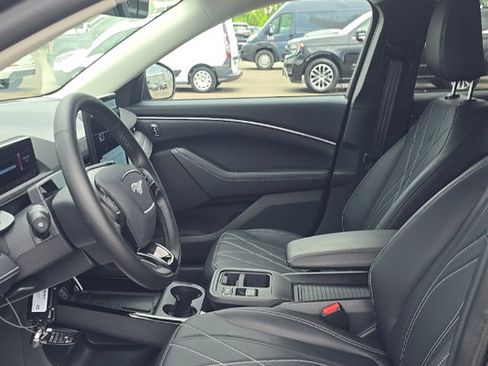 Used 2025 Ford Mustang Mach-E Select RWD image 3