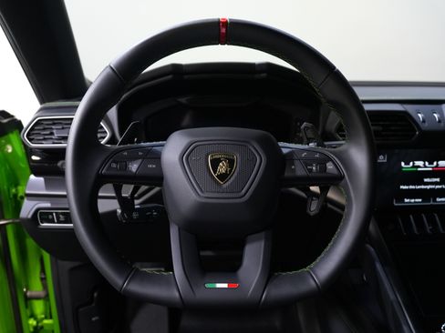 Used 2024 Lamborghini Urus S AWD/4WD image 41
