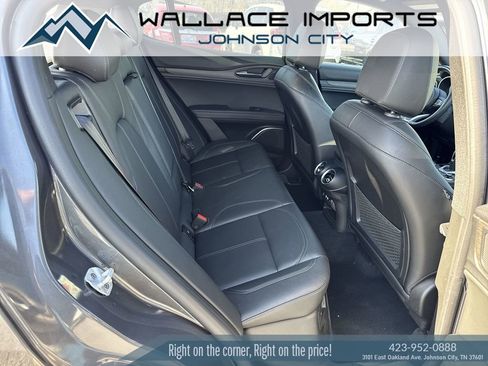 Used 2023 Alfa Romeo Stelvio Ti image 45