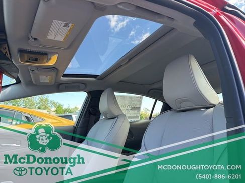 New 2026 Toyota Prius XLE image 3