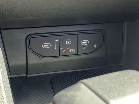 New 2026 Kia Sportage EX FWD image 19