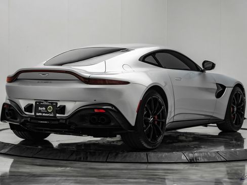 Used 2019 Aston Martin V8 Vantage Coupe RWD image 18