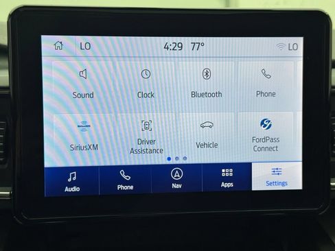 Used 2020 Ford Explorer XLT w/ Equipment Group 202A AWD/4WD image 24