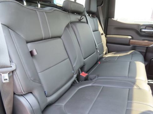 Used 2021 Chevrolet Silverado 1500 High Country w/ Technology Package AWD/4WD image 47