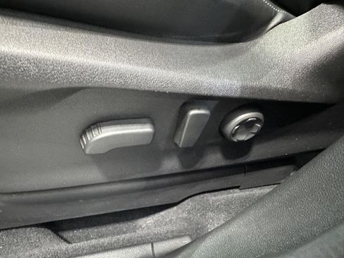 Used 2023 Subaru Ascent Touring image 16