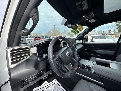 Used 2025 Toyota Sequoia Limited image 10