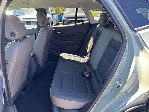 New 2026 Chevrolet Trax ACTIV w/ Driver Confidence Package FWD image 8