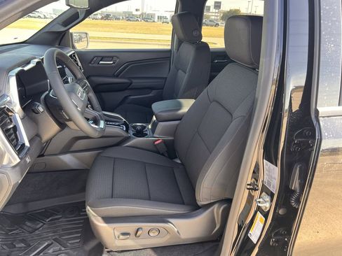 New 2026 GMC Canyon Elevation w/ Convenience Package image 24