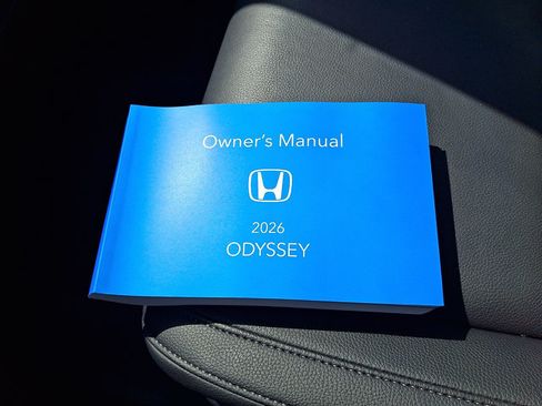 Certified 2026 Honda Odyssey EX-L image 31