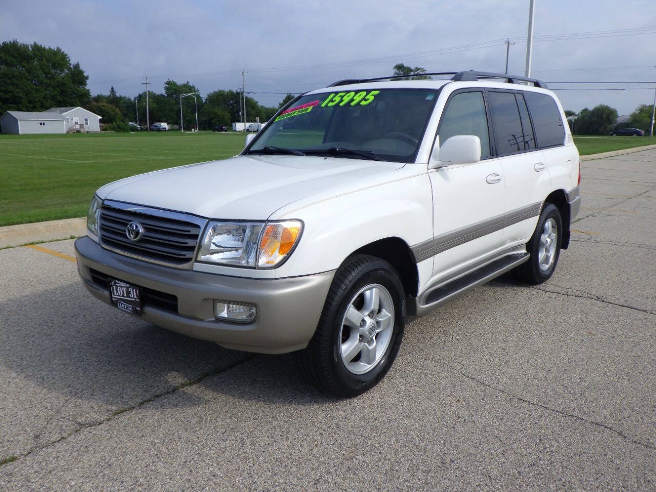 Used 2004 Toyota Land Cruiser AWD/4WD image 1