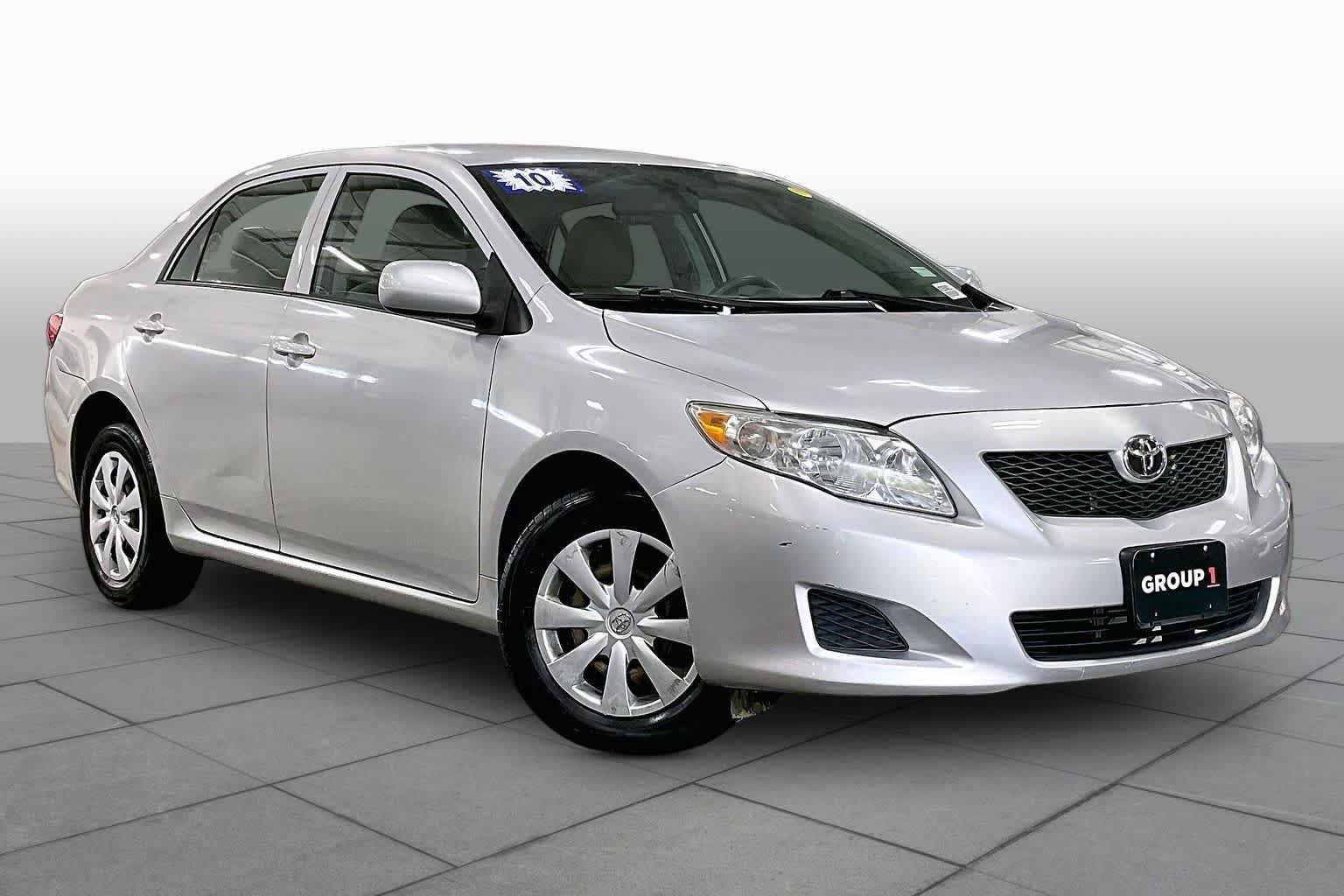 Used 2010 Toyota Corolla LE FWD image 2