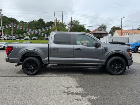 Used 2025 Ford F150 STX w/ STX Black Appearance Package AWD/4WD image 7