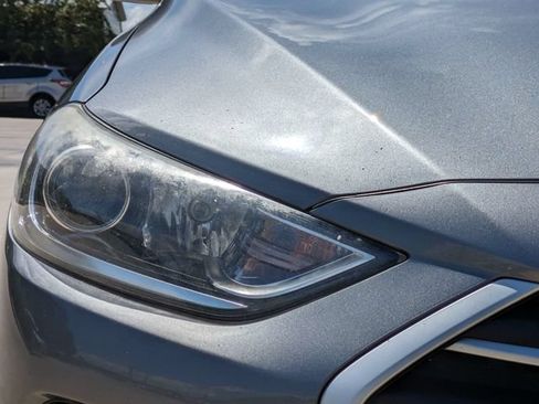 Used 2018 Hyundai Elantra SEL FWD image 10