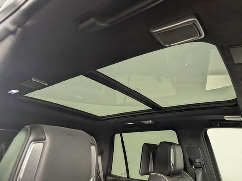 Used 2025 Cadillac Escalade V w/ LPO, Floor Liner Package image 26