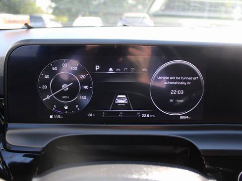 Certified 2024 Kia Seltos X-Line image 12