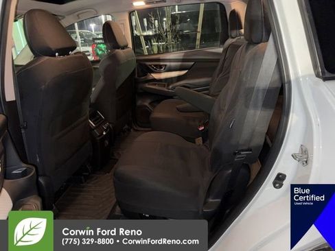 Used 2019 Subaru Ascent Premium image 18