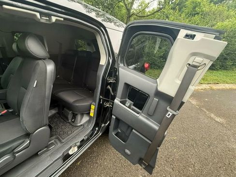 Used 2007 Toyota FJ Cruiser 4WD image 14