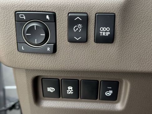 Used 2019 Lexus GX 460 Luxury AWD/4WD image 24