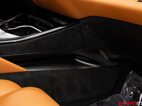 Used 2025 Ferrari Purosangue AWD/4WD image 41