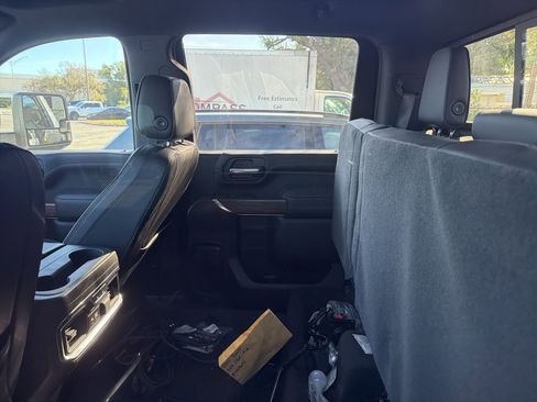 Used 2020 Chevrolet Silverado 2500 High Country w/ Technology Package image 10