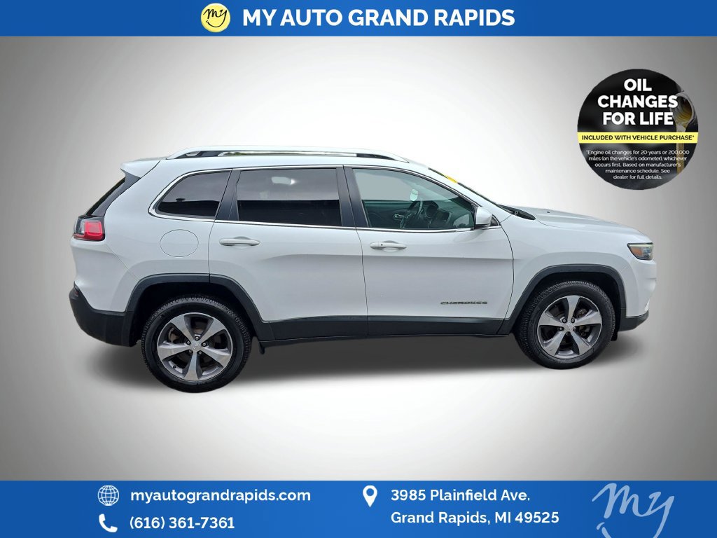 Used 2019 Jeep Cherokee Limited AWD/4WD image 8
