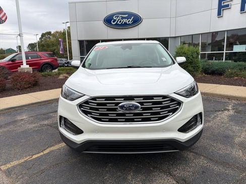 Certified 2024 Ford Edge Titanium image 2