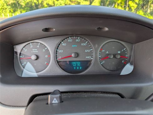 Used 2011 Chevrolet Impala LS FWD image 22