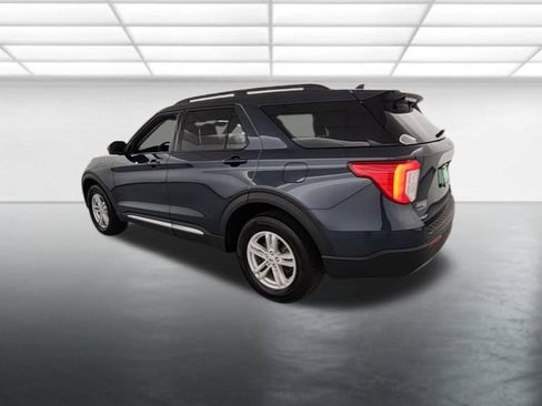 Certified 2024 Ford Explorer XLT w/ Equipment Group 202A AWD/4WD image 6