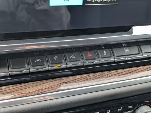 New 2026 Chevrolet Silverado 1500 LT image 18