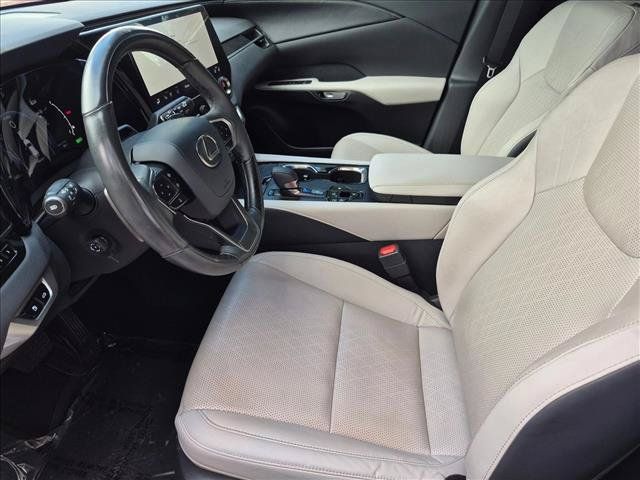 Certified 2023 Lexus RX 350 w/ Accessory Package (Z1) AWD/4WD image 15