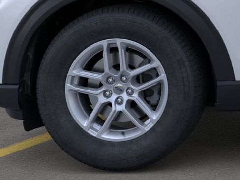 New 2026 Ford Explorer Active image 19