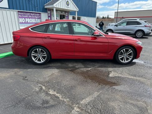 Used 2018 BMW 330i Gran Turismo xDrive image 9