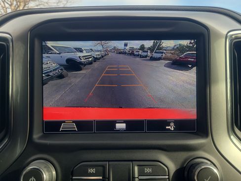 Used 2020 Chevrolet Silverado 1500 LT Trail Boss image 29