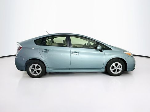 Used 2013 Toyota Prius Two FWD image 10