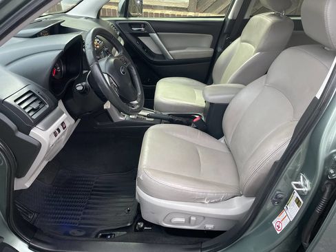 Used 2015 Subaru Forester 2.5i Limited image 9