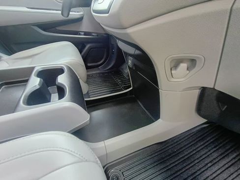 Used 2018 Honda Odyssey EX-L image 49