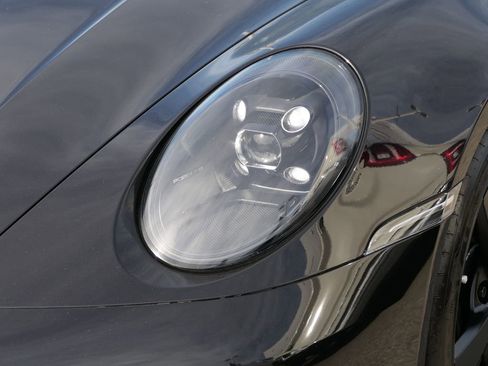 Used 2024 Porsche 911 Targa 4 GTS AWD/4WD image 8